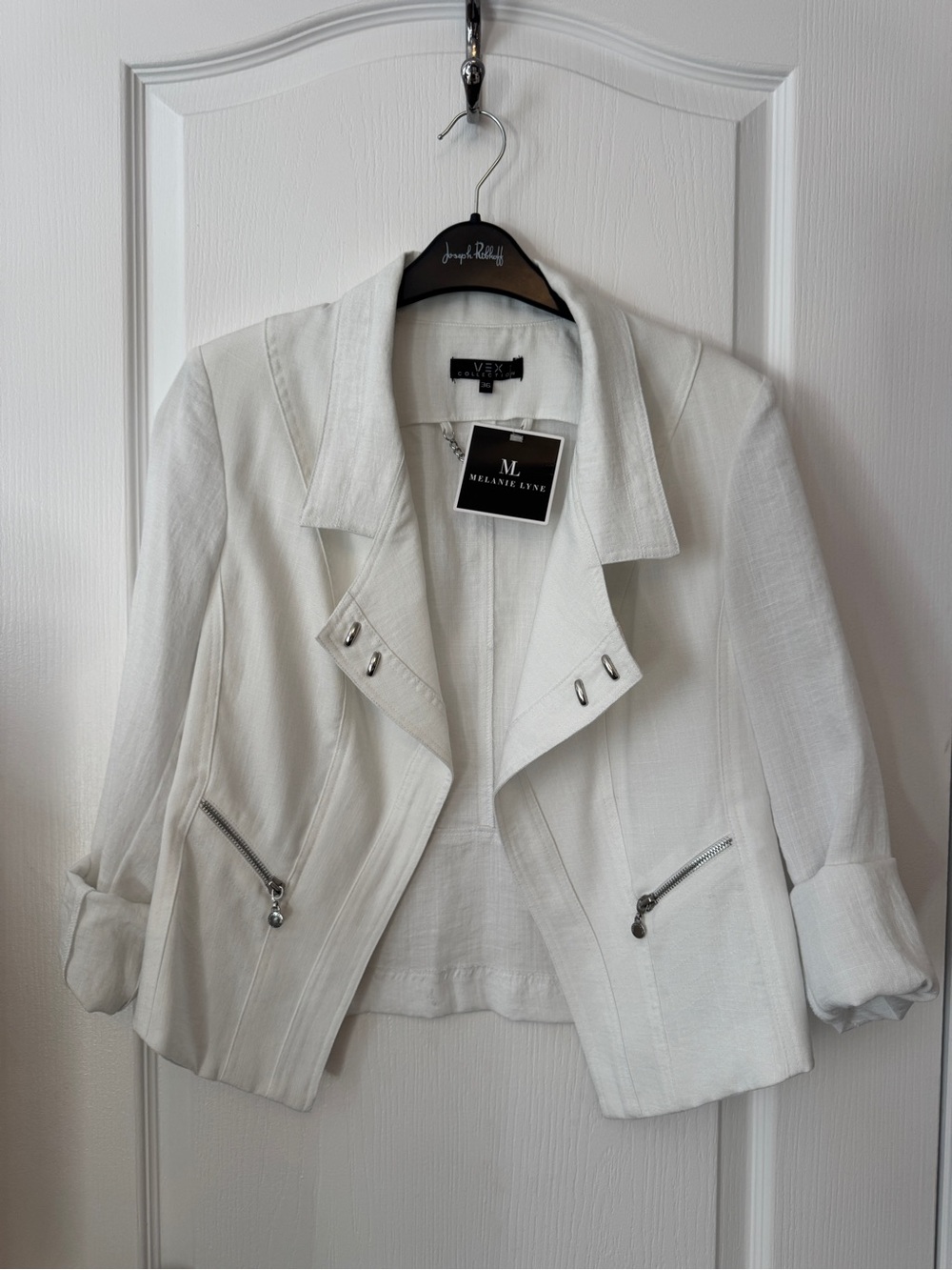 Vex Collection. Melanie Lyne. Women's White Blazer - Open Front Tailored Style